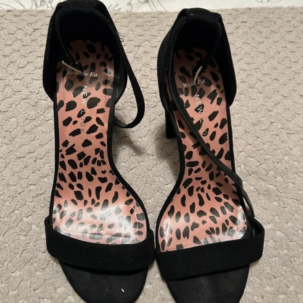 New Look Black Heels with Leopard Print Insole